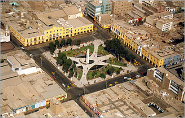 plaza.jpg